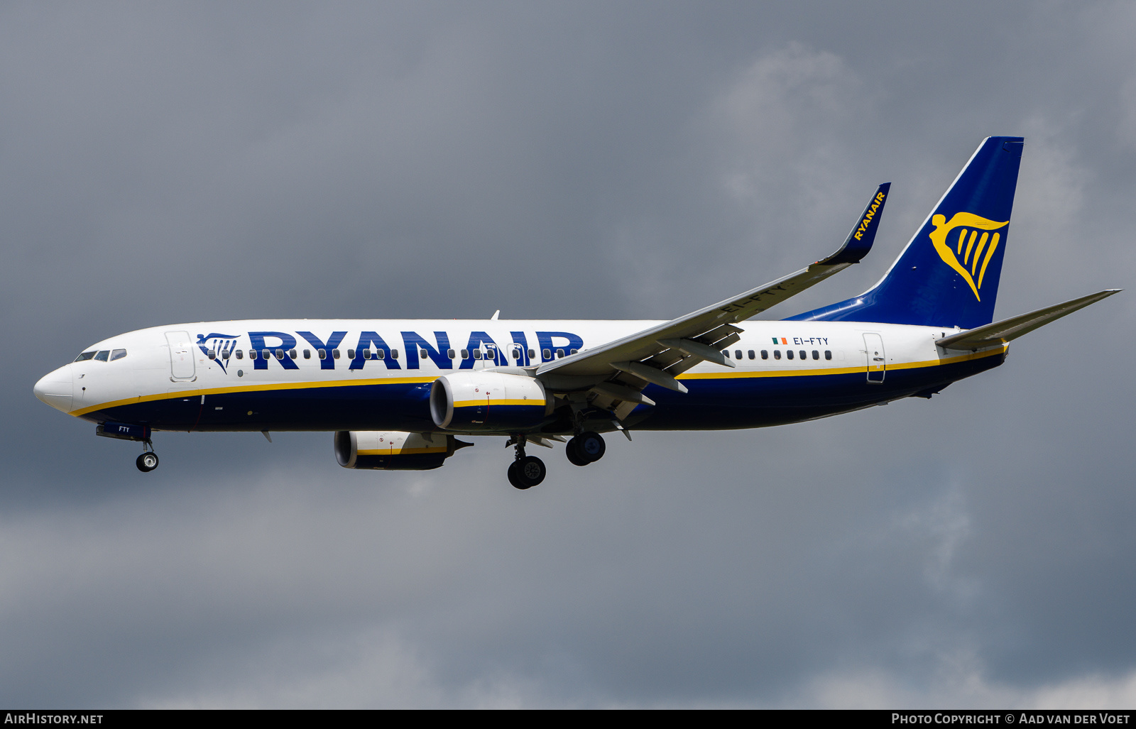 Aircraft Photo of EI-FTY | Boeing 737-800 | Ryanair | AirHistory.net #157916