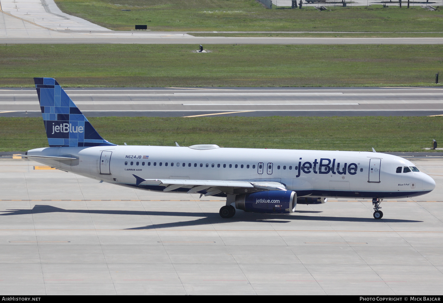 Aircraft Photo of N624JB | Airbus A320-232 | JetBlue Airways | AirHistory.net #157923
