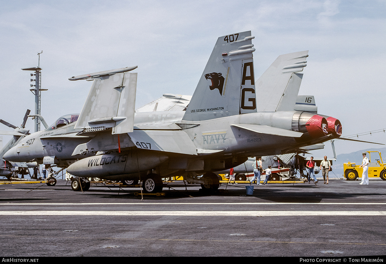 Aircraft Photo of 164223 | McDonnell Douglas F/A-18C Hornet | USA - Navy | AirHistory.net #158070