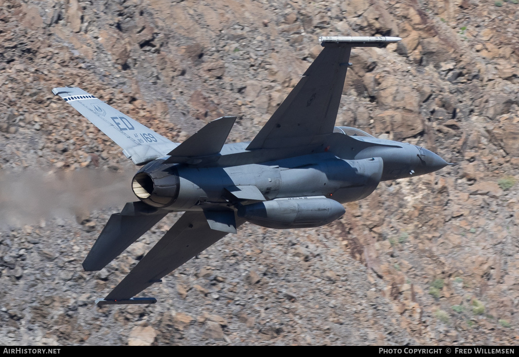 Aircraft Photo of 89-2169 / AF89-169 | General Dynamics F-16DM Fighting Falcon | USA - Air Force | AirHistory.net #158125