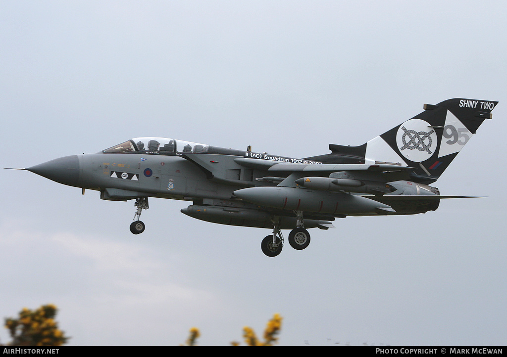 Aircraft Photo of ZD748 | Panavia Tornado GR4 | UK - Air Force | AirHistory.net #158216