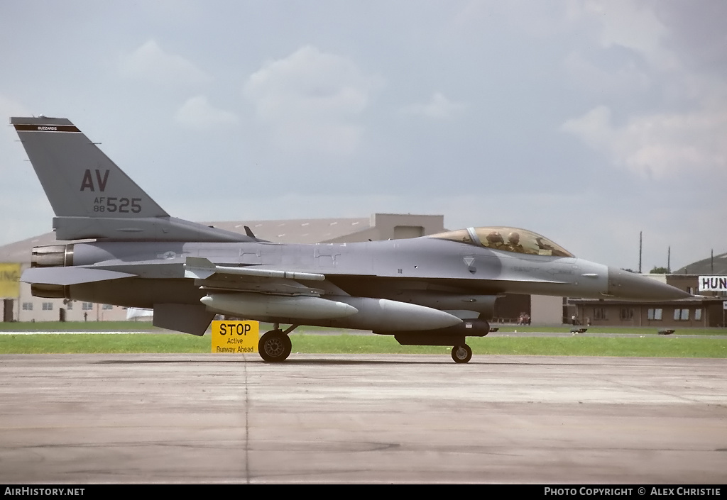 Aircraft Photo of 88-0525 / AF88-525 | General Dynamics F-16CG Night Falcon | USA - Air Force | AirHistory.net #158283