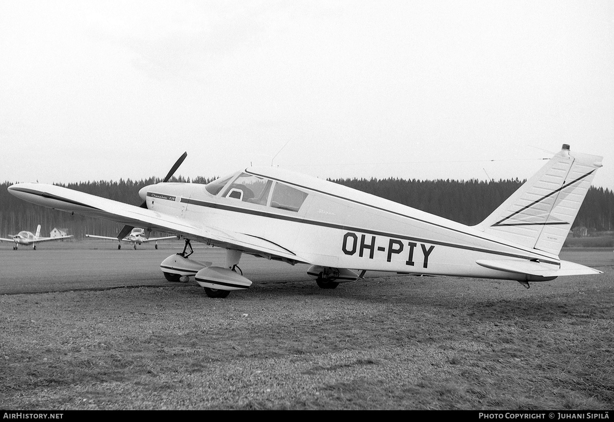 Aircraft Photo of OH-PIY | Piper PA-28-235 Cherokee B | AirHistory.net #158300