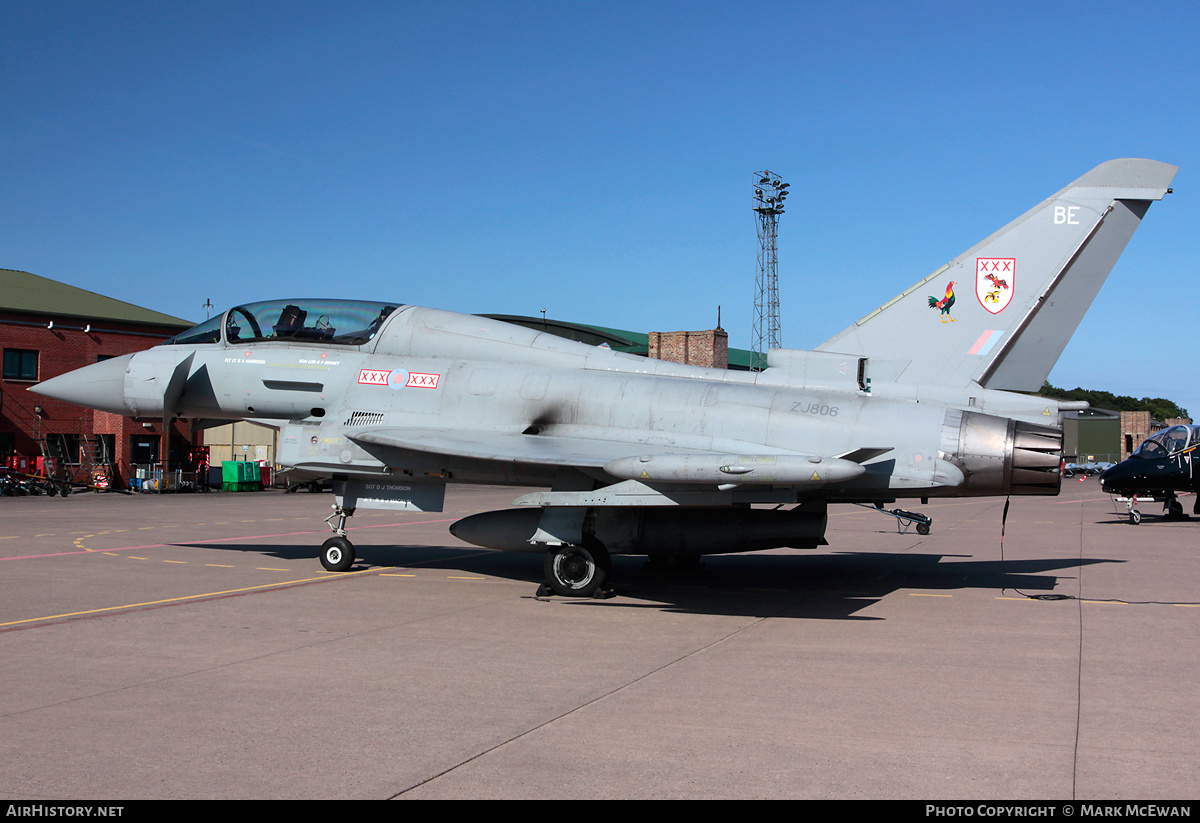 Aircraft Photo of ZJ806 | Eurofighter EF-2000 Typhoon T1 | UK - Air Force | AirHistory.net #158311