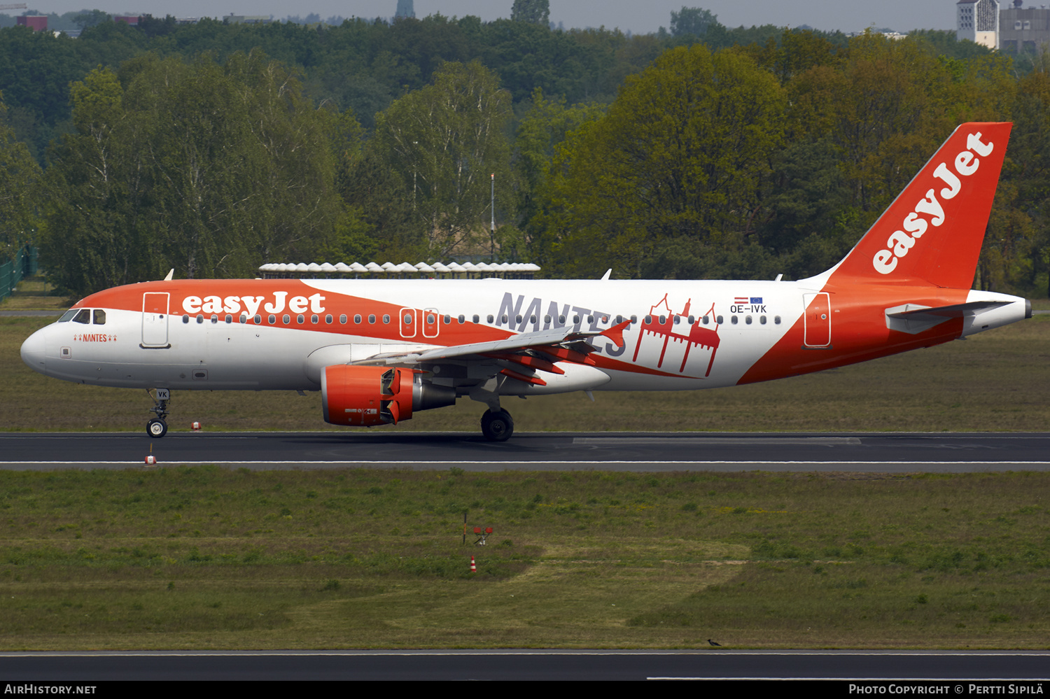 Aircraft Photo of OE-IVK | Airbus A320-214 | EasyJet | AirHistory.net #158357