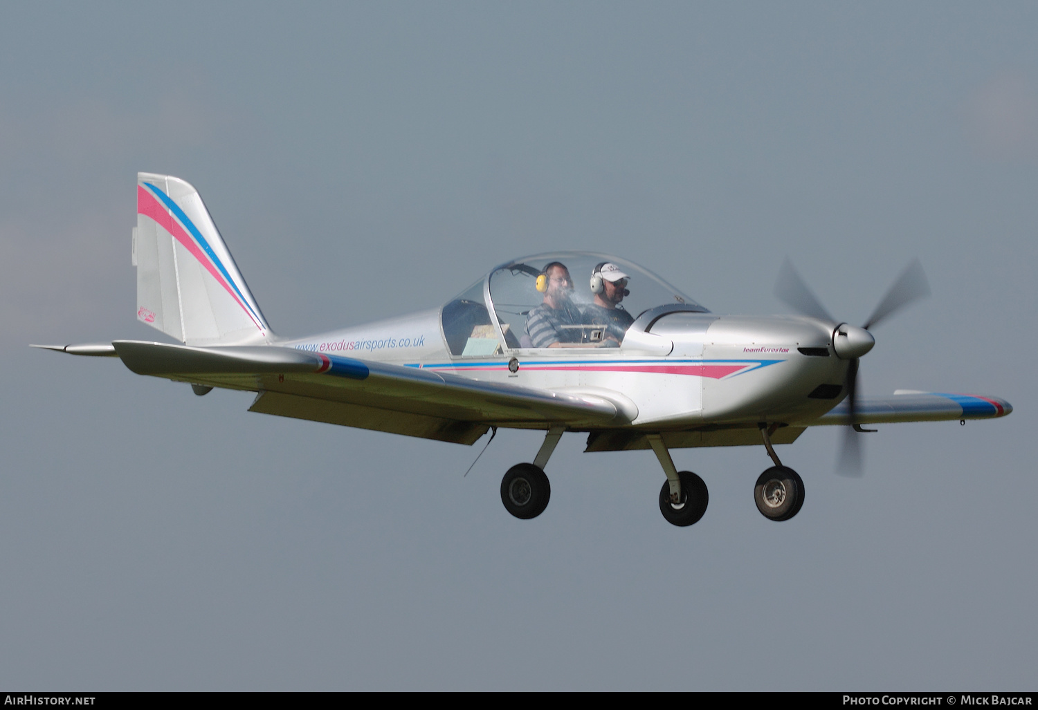 Aircraft Photo of G-IHOT | Cosmik EV-97 TeamEurostar UK | Exodus Airsports | AirHistory.net #158394