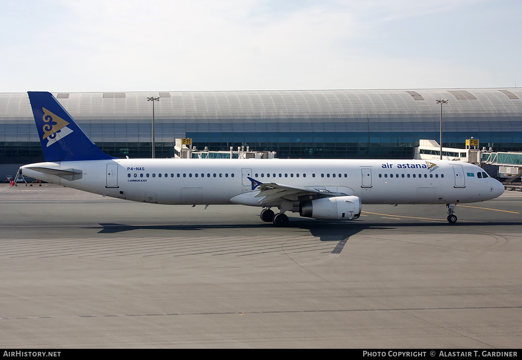 Aircraft Photo of P4-NAS | Airbus A321-131 | Air Astana | AirHistory.net #158403