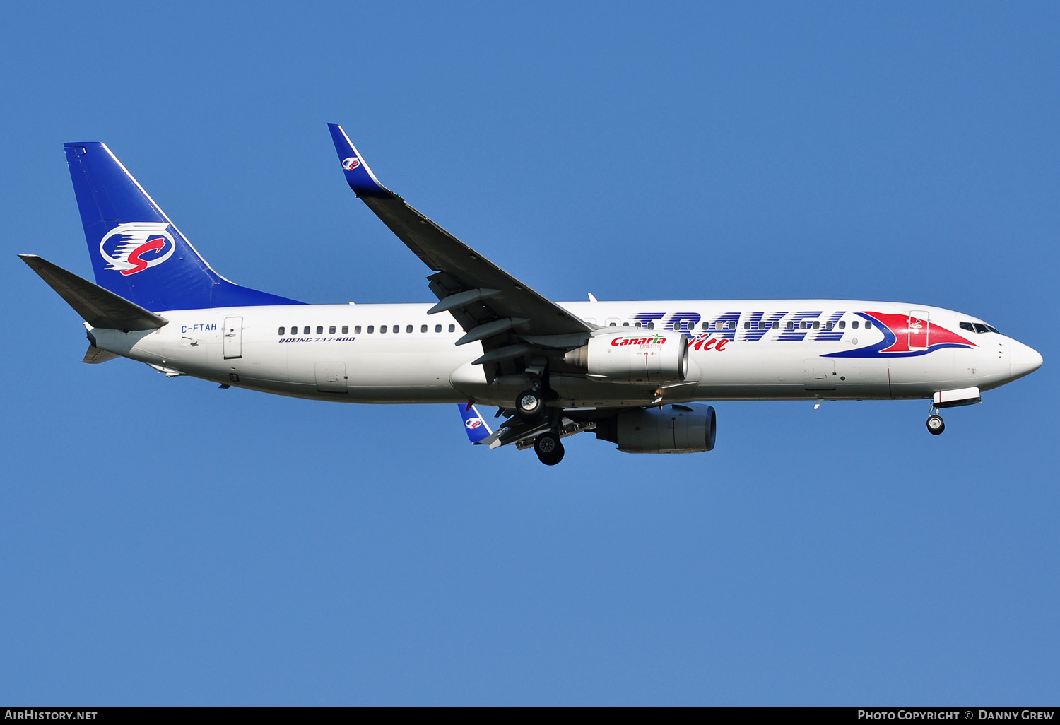 Aircraft Photo of C-FTAH | Boeing 737-8Q8 | Travel Service | AirHistory.net #158405