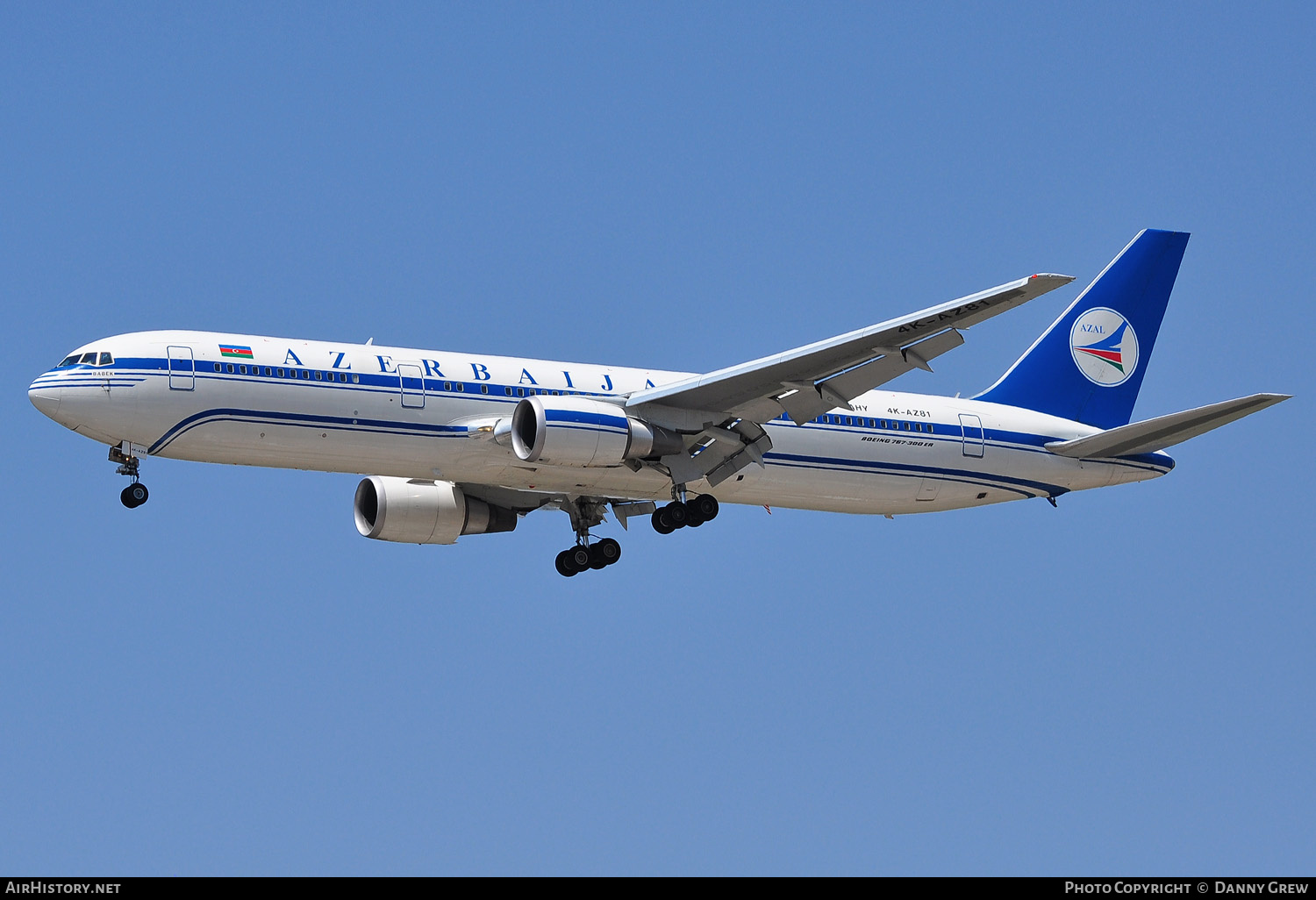 Aircraft Photo of 4K-AZ81 | Boeing 767-32L/ER | Azerbaijan Airlines - AZAL - AHY | AirHistory.net #158406