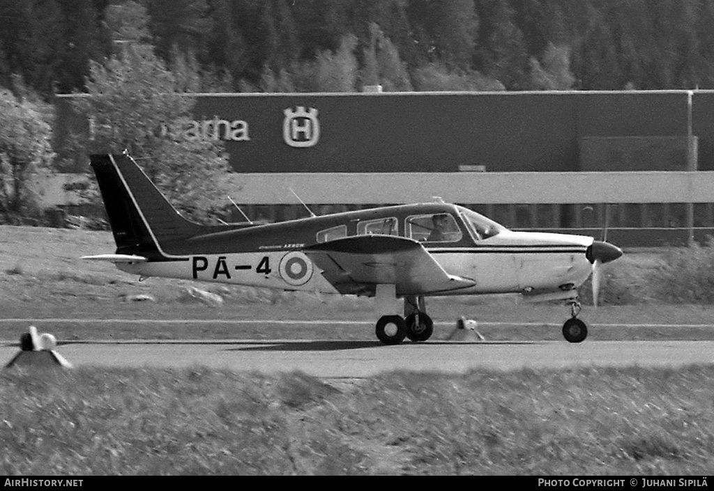 Aircraft Photo of PA-4 | Piper PA-28R-200 Cherokee Arrow II | Finland - Air Force | AirHistory.net #158442