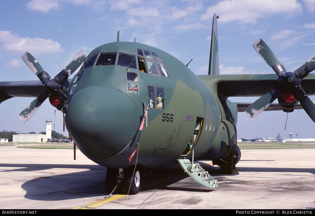 Aircraft Photo of 61-0956 | Lockheed C-130B Hercules (L-282) | USA - Air Force | AirHistory.net #158592