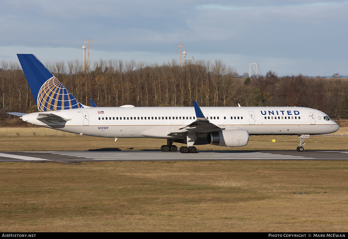 Aircraft Photo of N12109 | Boeing 757-224 | United Airlines | AirHistory.net #158693