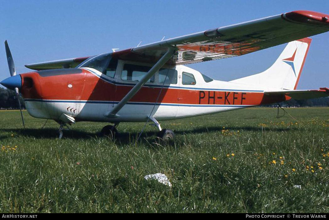 Aircraft Photo of PH-KFF | Cessna P206 Super Skylane | AirHistory.net #158718