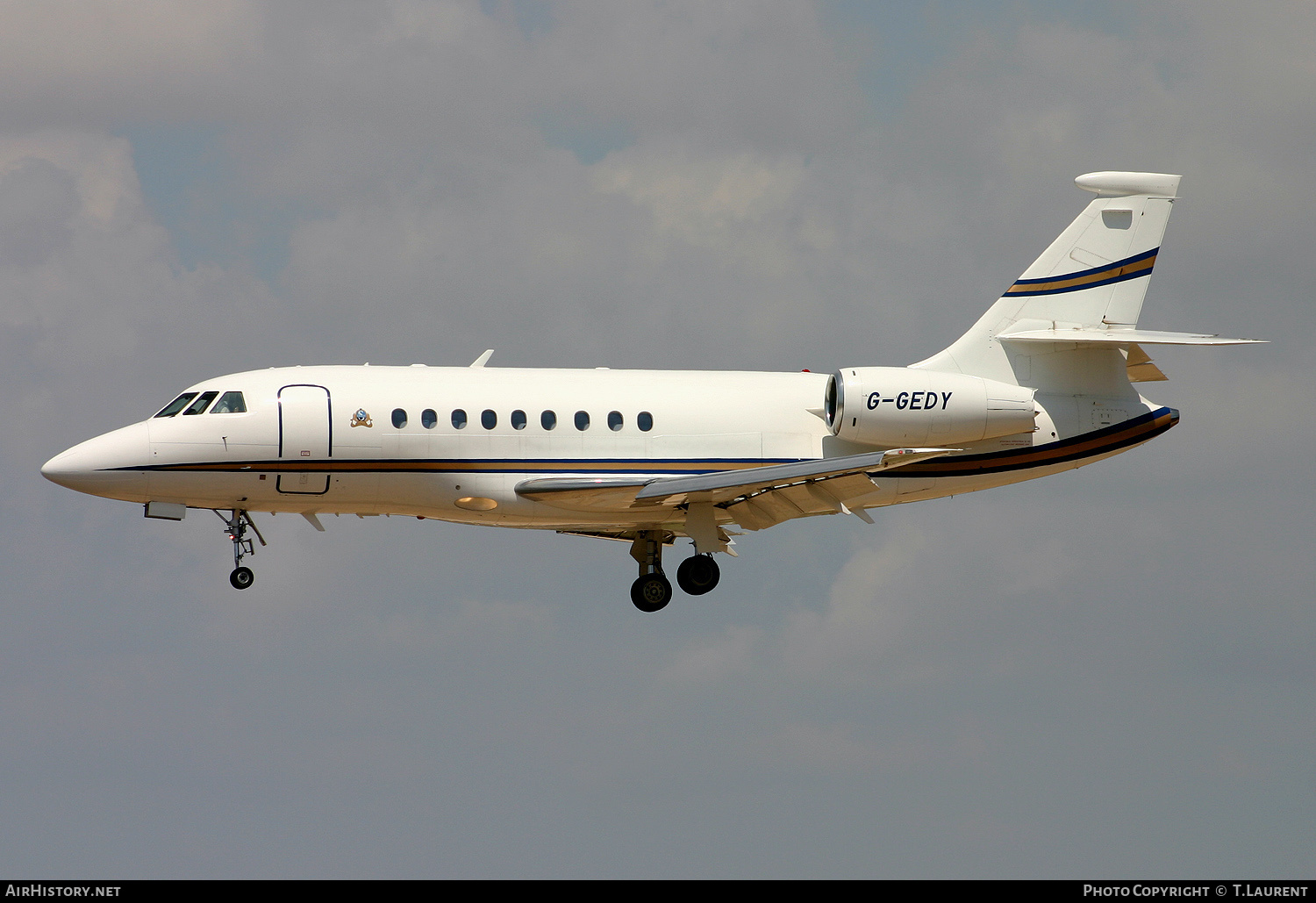 Aircraft Photo of G-GEDY | Dassault Falcon 2000 | AirHistory.net #158814