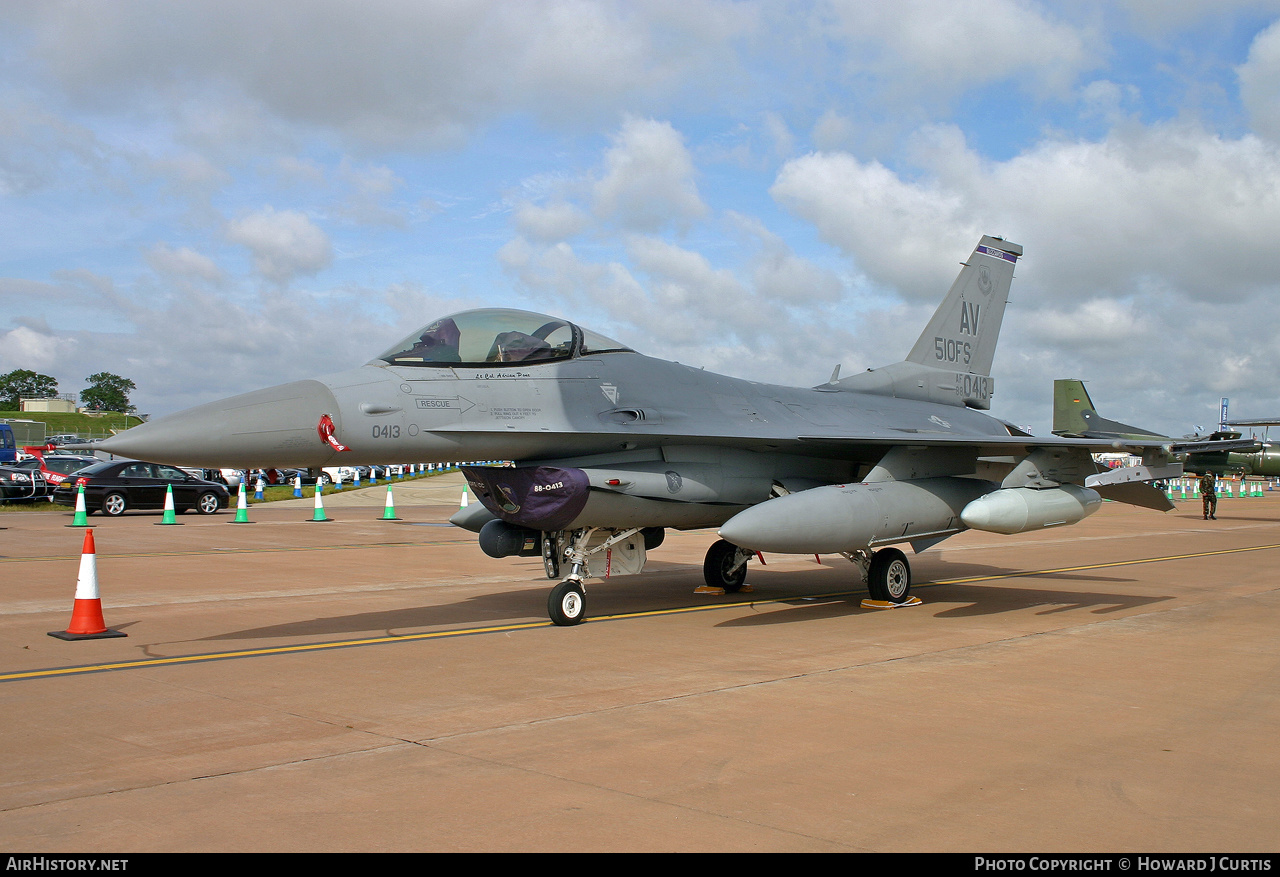 Aircraft Photo of 88-0413 / AF88-413 | General Dynamics F-16CG Night Falcon | USA - Air Force | AirHistory.net #158824