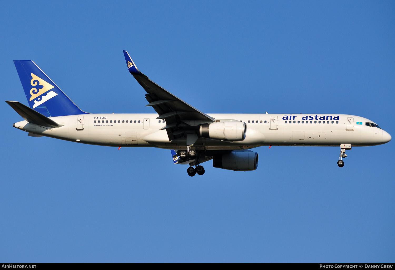 Aircraft Photo of P4-FAS | Boeing 757-2G5 | Air Astana | AirHistory.net #158838