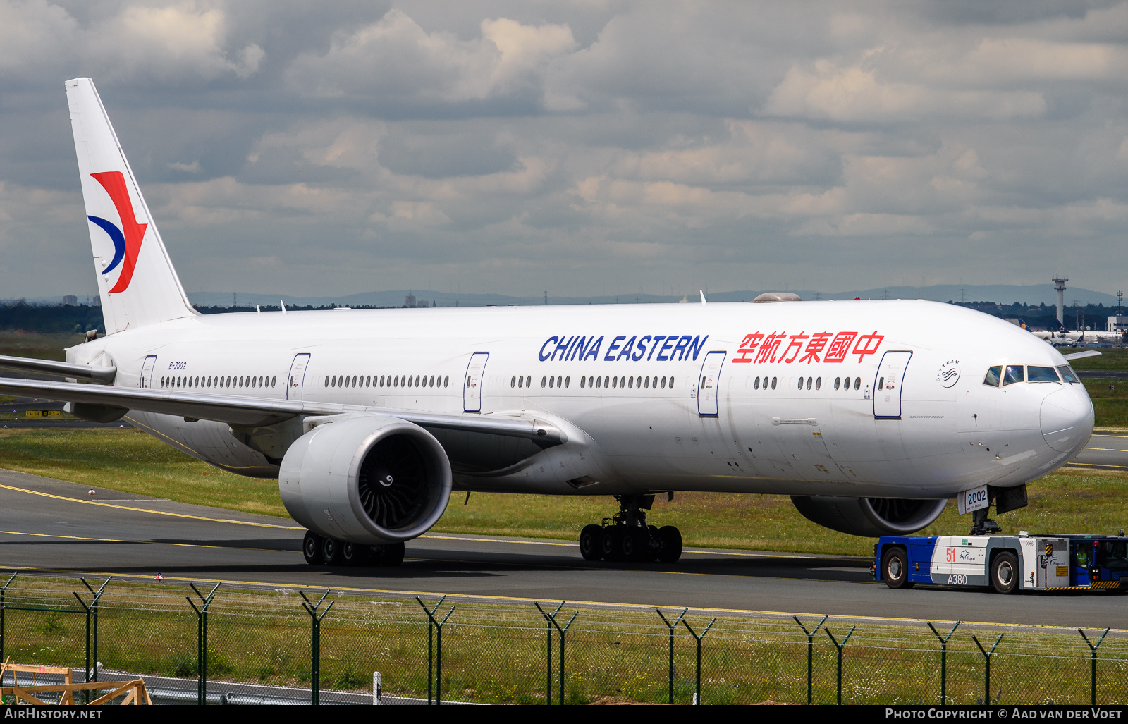 Aircraft Photo of B-2002 | Boeing 777-39P/ER | China Eastern Airlines | AirHistory.net #158915