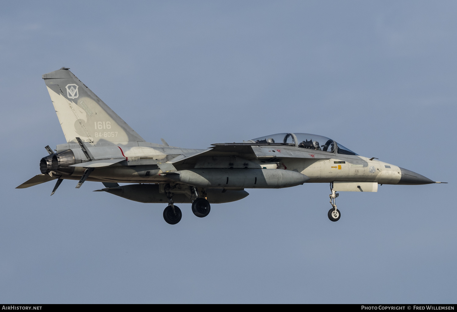 Aircraft Photo of 1616 | AIDC F-CK-1D Hsung Ying | Taiwan - Air Force | AirHistory.net #159062