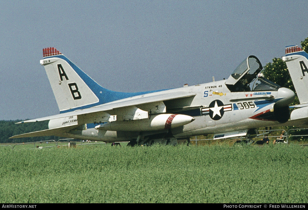 Aircraft Photo of 154481 | LTV A-7B Corsair II | USA - Navy | AirHistory.net #159088