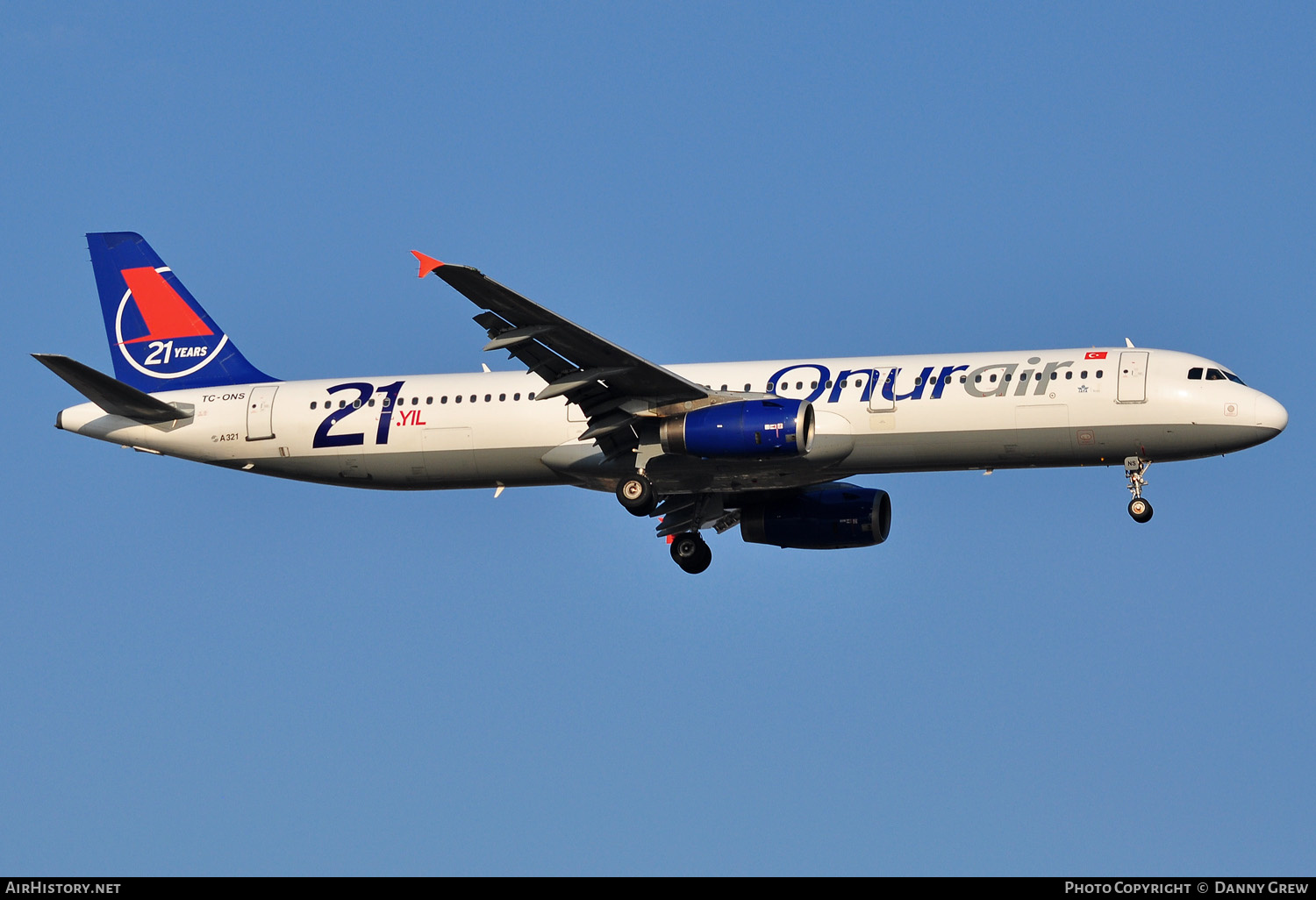 Aircraft Photo of TC-ONS | Airbus A321-131 | Onur Air | AirHistory.net #159145