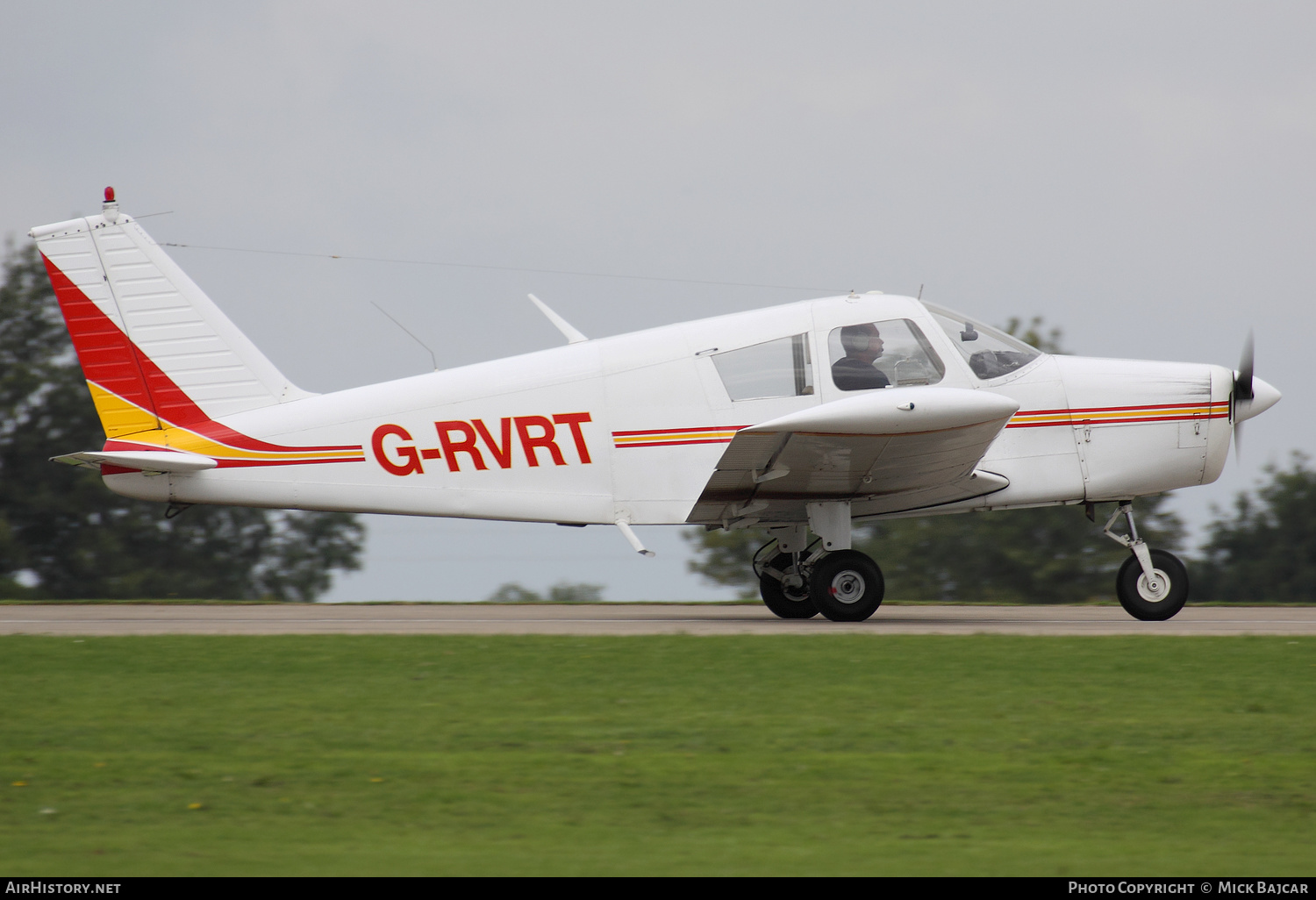 Aircraft Photo of G-RVRT | Piper PA-28-140 Cherokee | AirHistory.net #159170