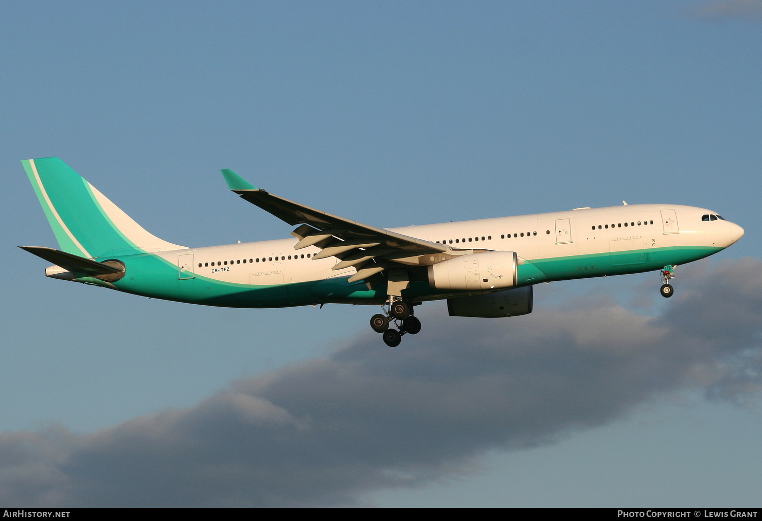 Aircraft Photo of CS-TFZ | Airbus A330-243 | AirHistory.net #159199