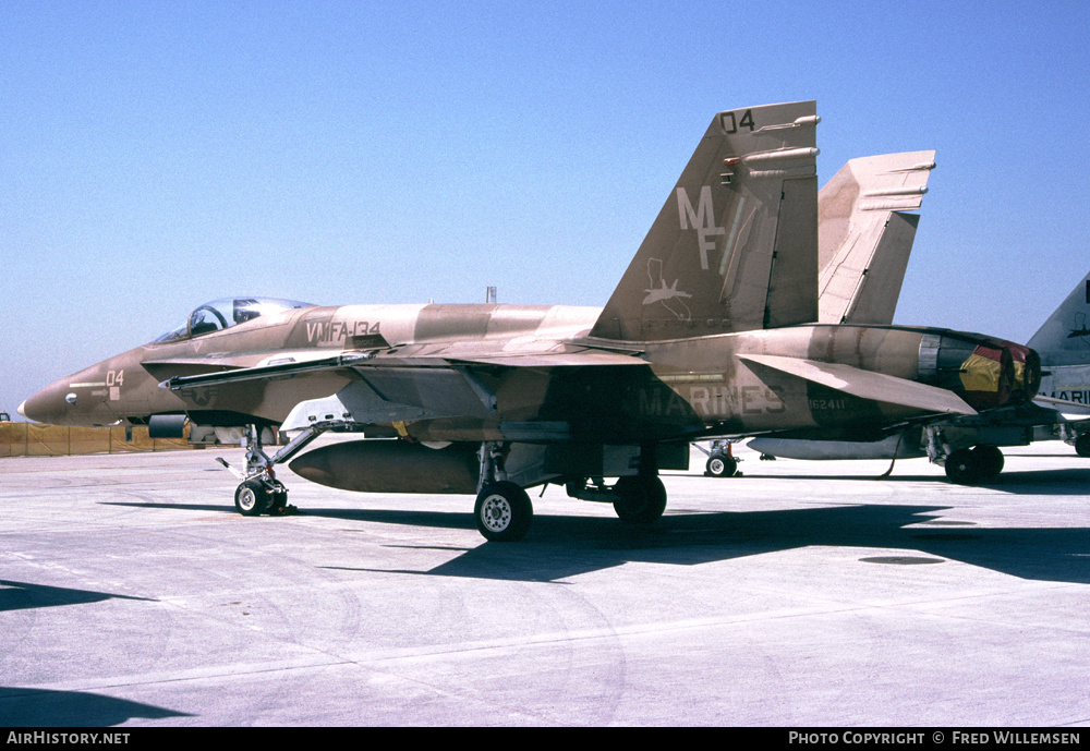 Aircraft Photo of 162411 | McDonnell Douglas F/A-18A Hornet | USA - Marines | AirHistory.net #159316