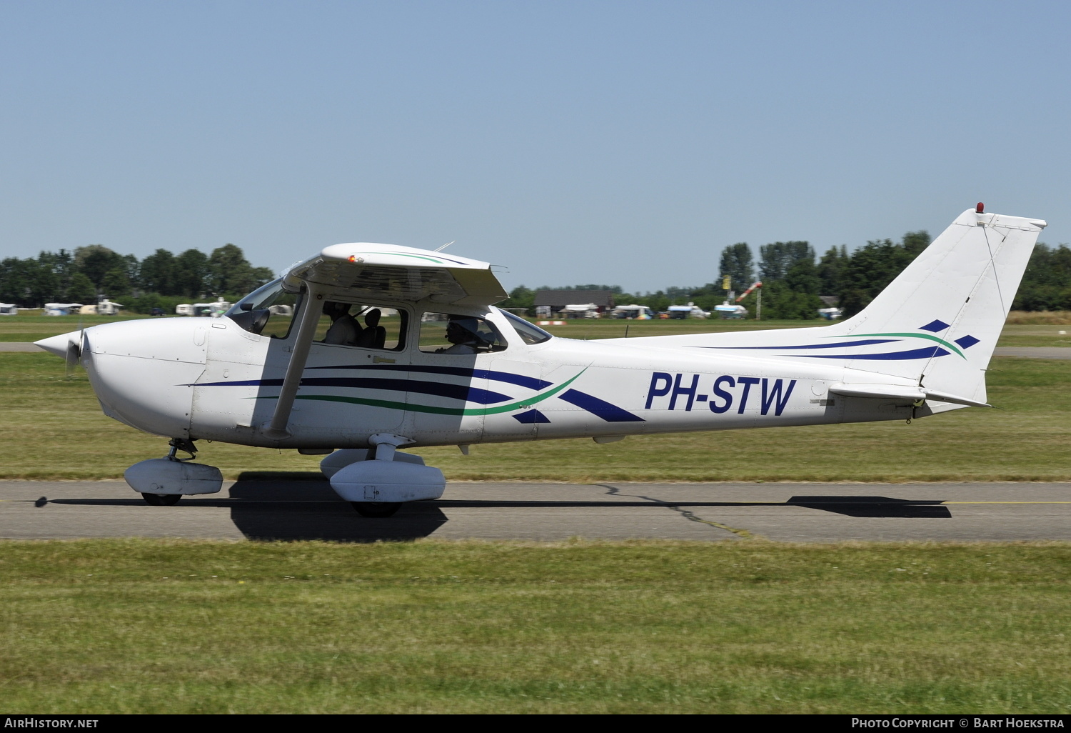 Aircraft Photo of PH-STW | Cessna 172R Skyhawk | AirHistory.net #159358