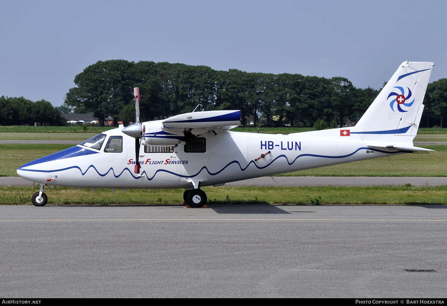 Aircraft Photo of HB-LUN | Partenavia P-68C | Swiss Flight Services | AirHistory.net #159363