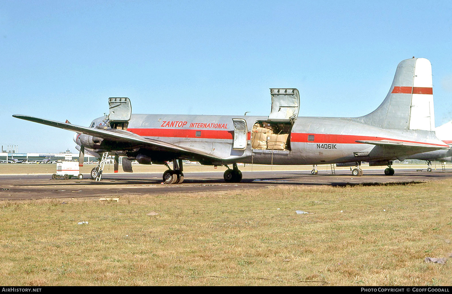Aircraft Photo of N4061K | Douglas DC-6B(F) | Zantop International Airlines | AirHistory.net #159405