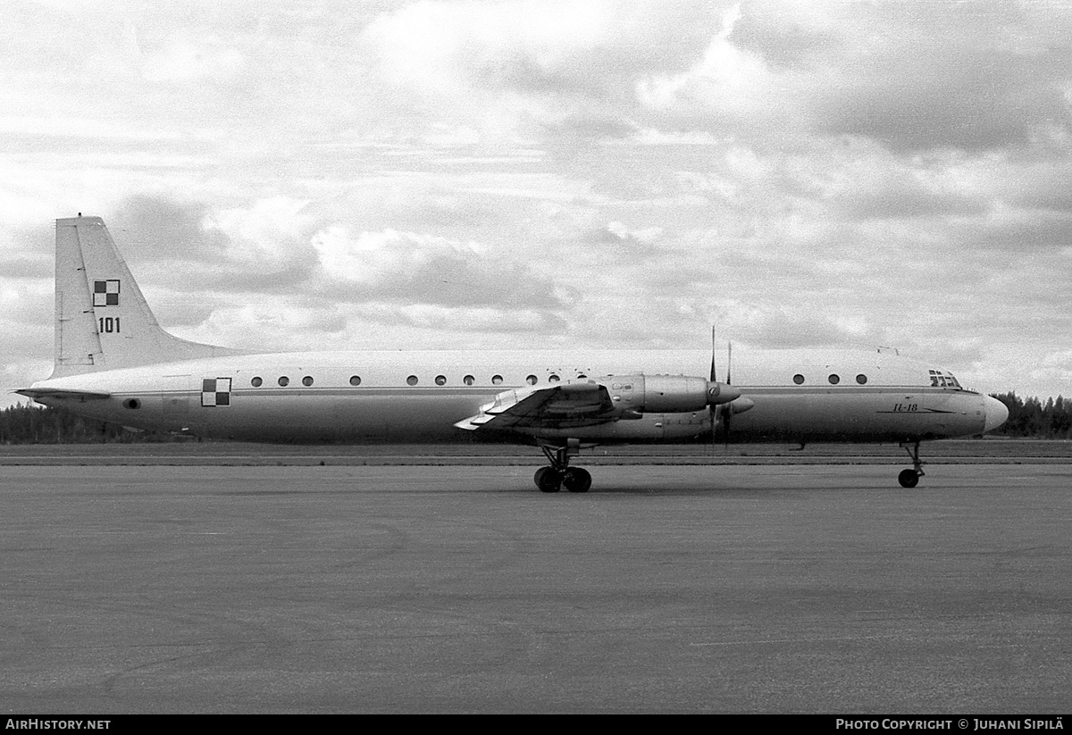 Aircraft Photo of 101 | Ilyushin Il-18E | Poland - Air Force | AirHistory.net #159439