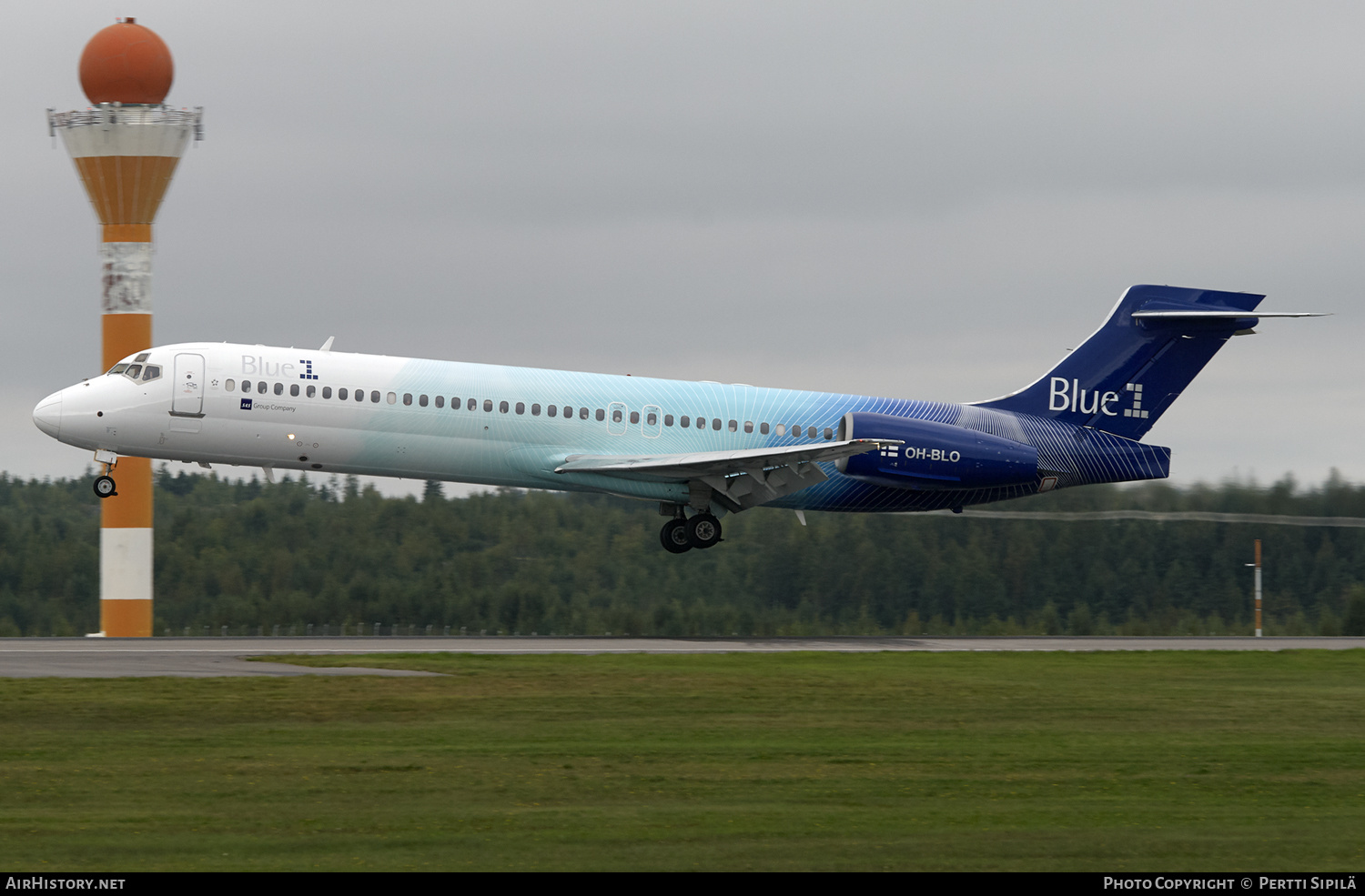 Aircraft Photo of OH-BLO | Boeing 717-2K9 | Blue1 | AirHistory.net #159565