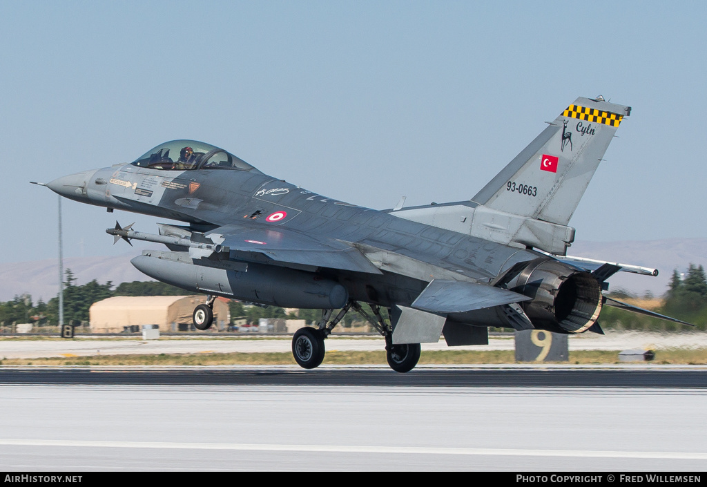 Aircraft Photo of 93-0663 | Lockheed Martin F-16CJ Fighting Falcon | Turkey - Air Force | AirHistory.net #159568