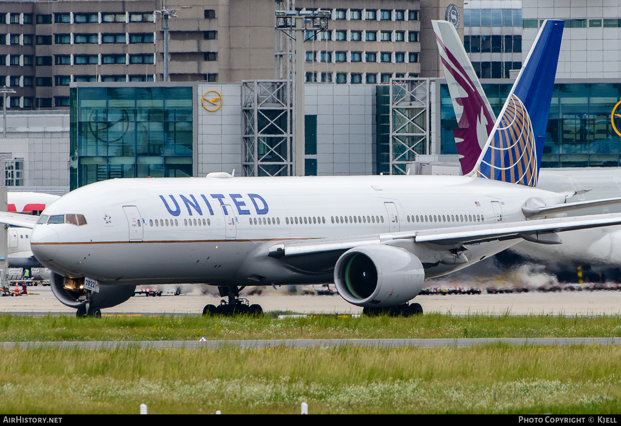 Aircraft Photo of N222UA | Boeing 777-222/ER | United Airlines | AirHistory.net #159626