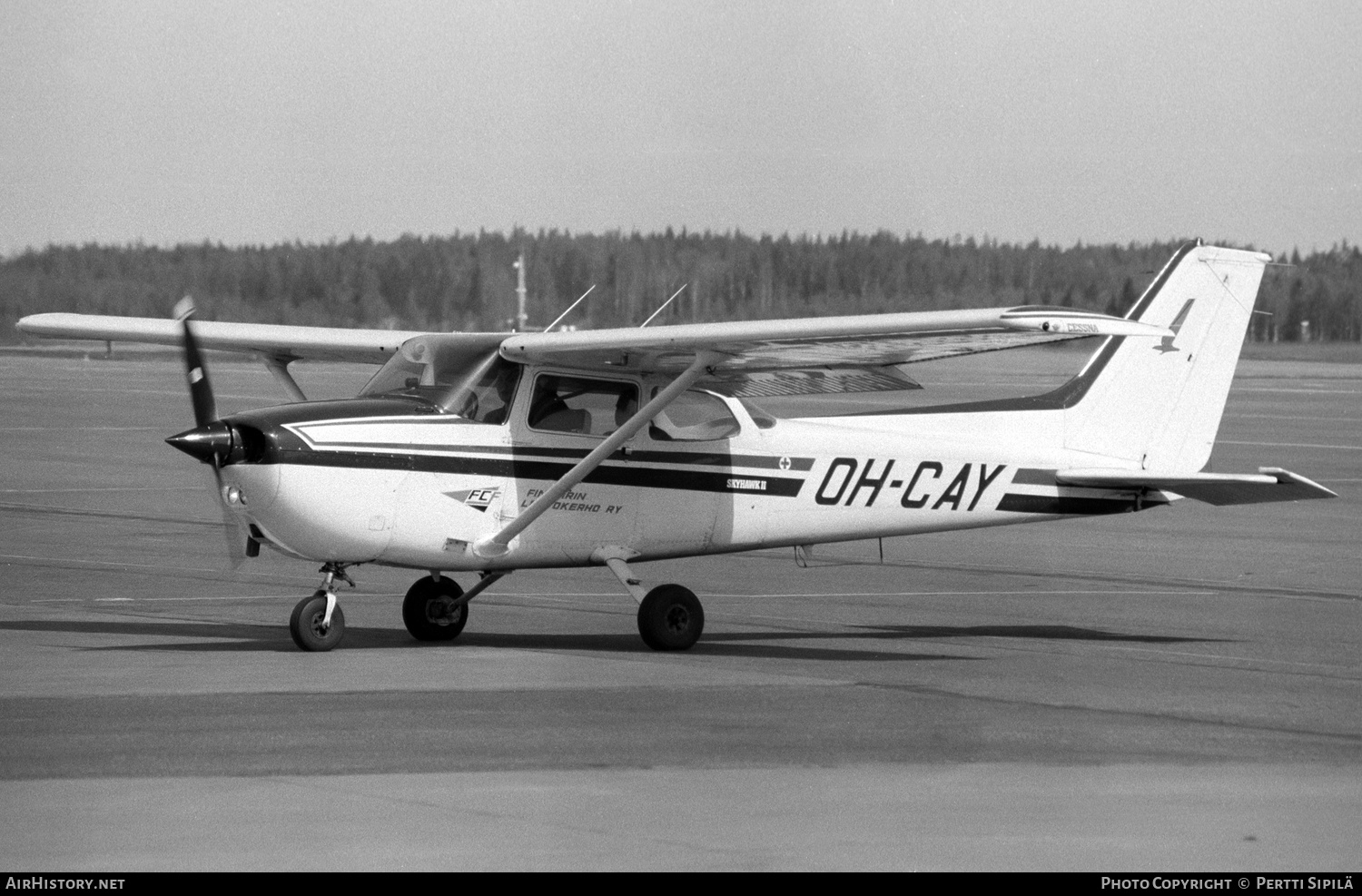 Aircraft Photo of OH-CAY | Cessna 172P Skyhawk II | Finnairin Lentokerho | AirHistory.net #159690