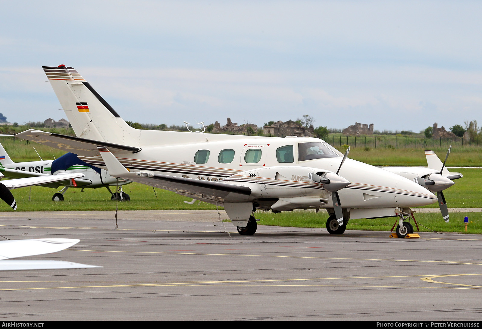 Aircraft Photo of D-INSP | Beech B60/WL Duke | AirHistory.net #159726