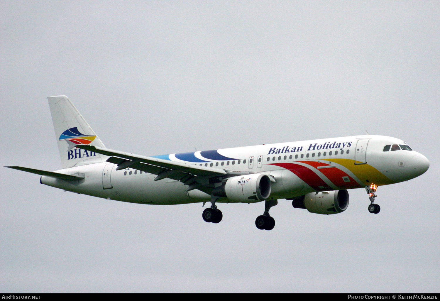 Aircraft Photo of LZ-BHC | Airbus A320-212 | Balkan Holidays Air - BH Air | AirHistory.net #159905