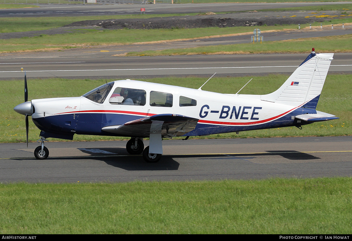 Aircraft Photo of G-BNEE | Piper PA-28R-201 Arrow III | AirHistory.net #160052