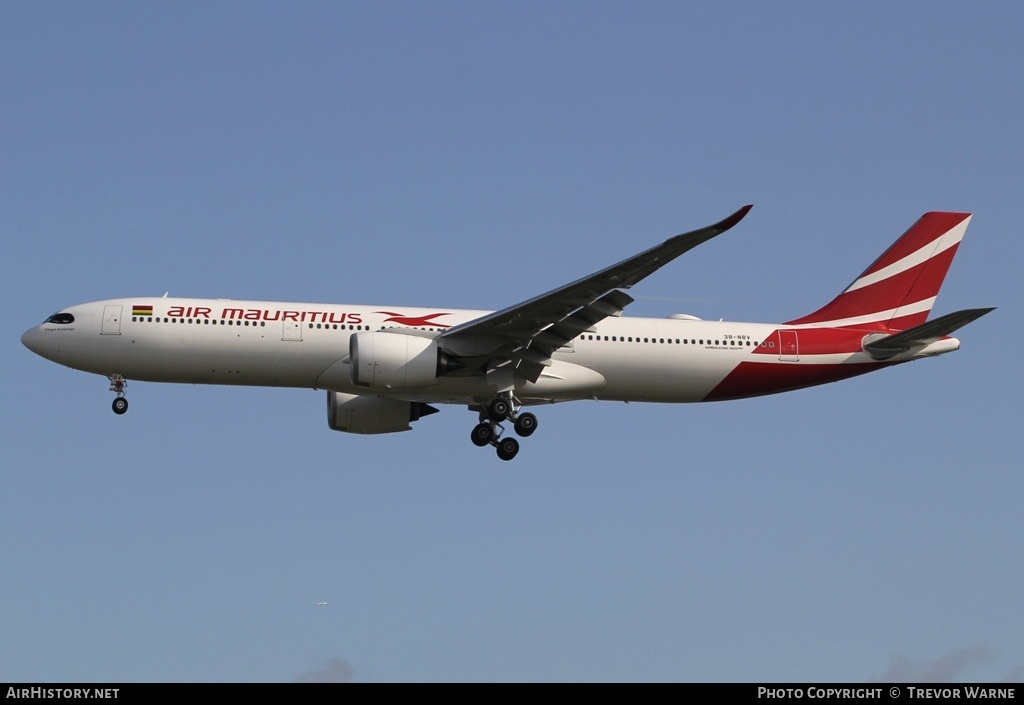 Aircraft Photo of 3B-NBV | Airbus A330-941N | Air Mauritius | AirHistory.net #160054