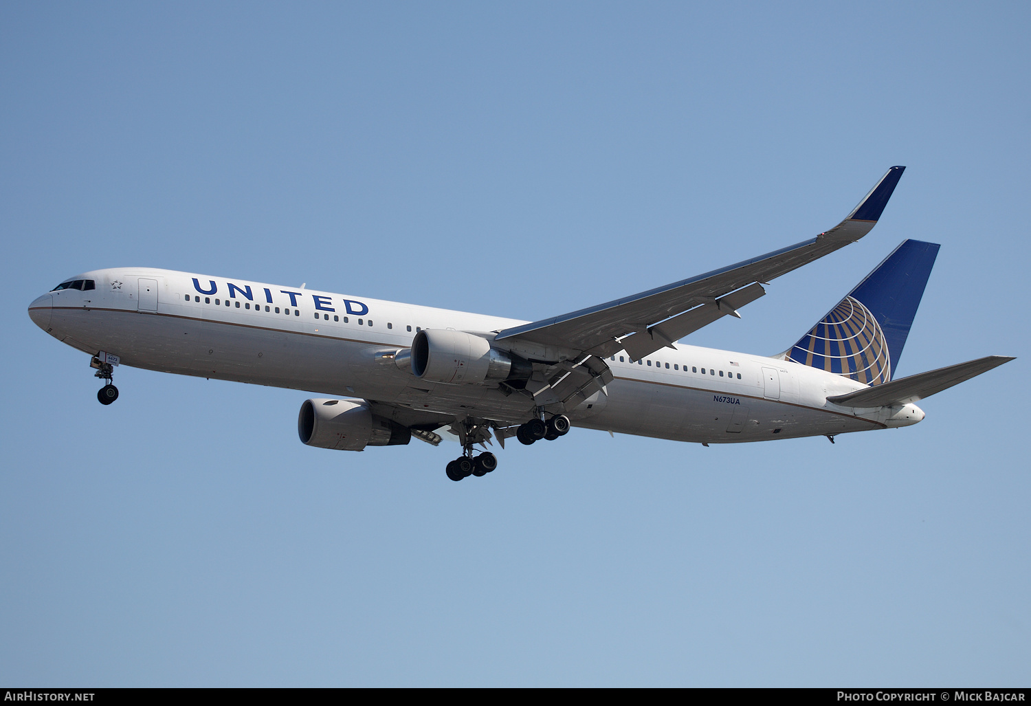 Aircraft Photo of N673UA | Boeing 767-322/ER | United Airlines | AirHistory.net #160216