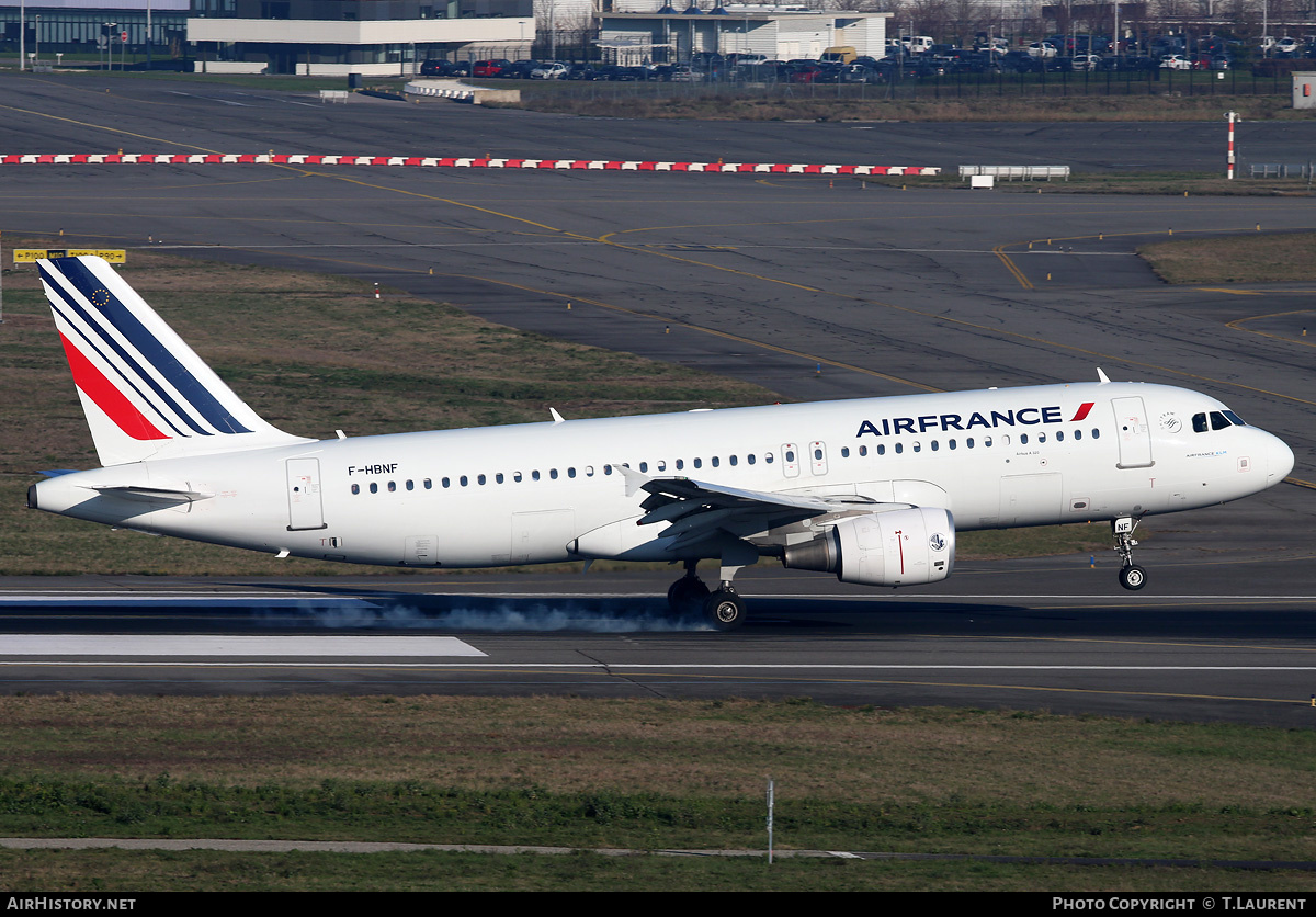 Aircraft Photo of F-HBNF | Airbus A320-214 | Air France | AirHistory.net #160245