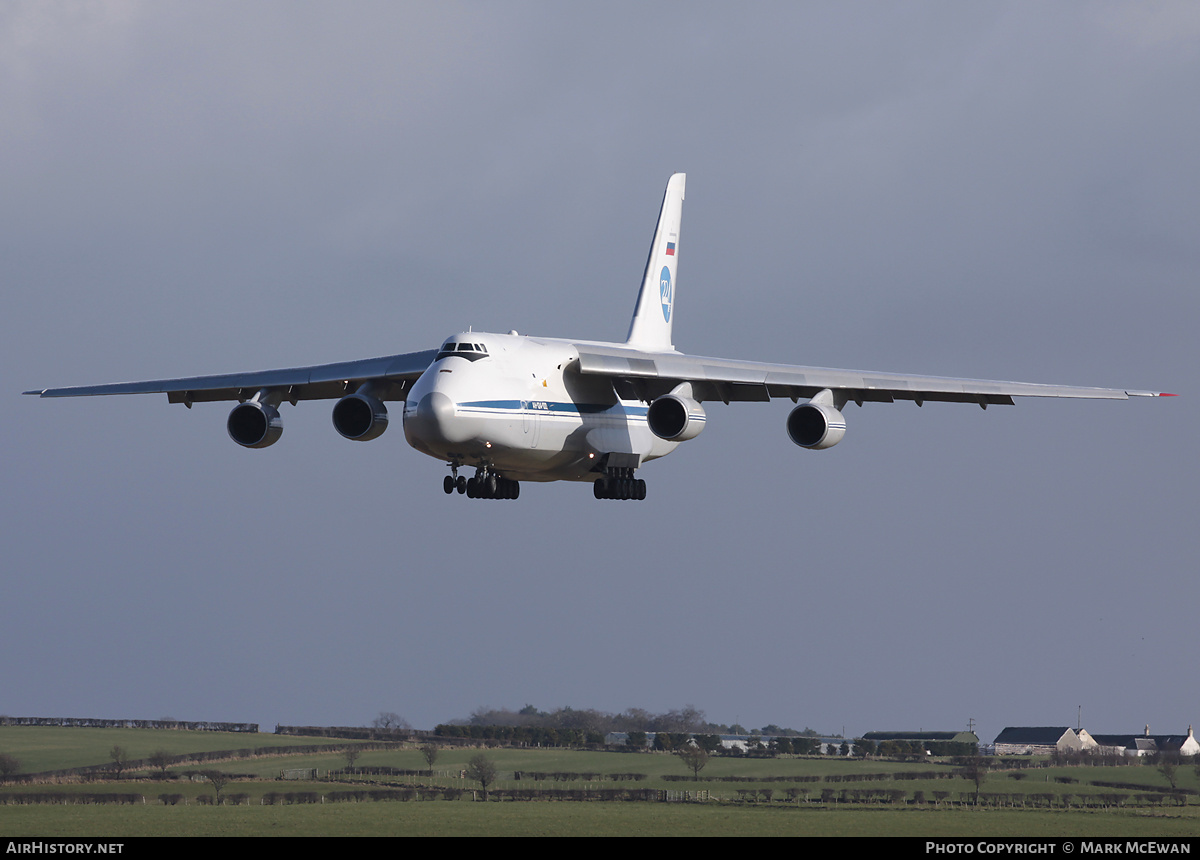 Aircraft Photo of RA-82013 | Antonov An-124-100 Ruslan | Russia - Air Force | AirHistory.net #160282