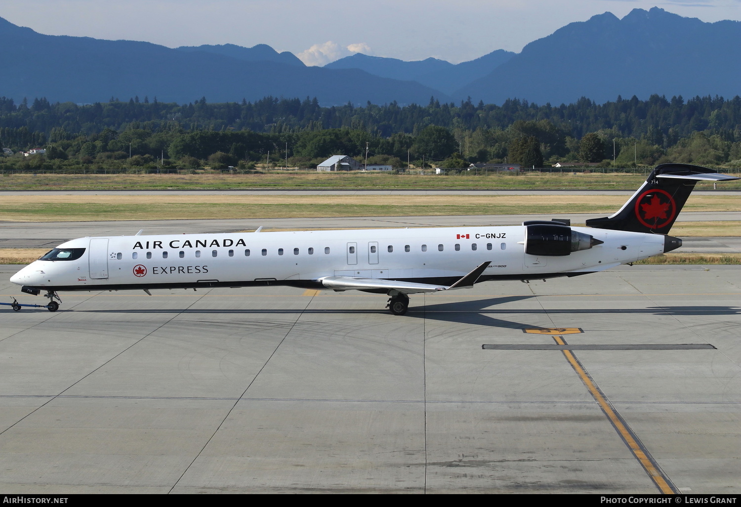 Aircraft Photo of C-GNJZ | Bombardier CRJ-900LR (CL-600-2D24) | Air Canada Express | AirHistory.net #160355