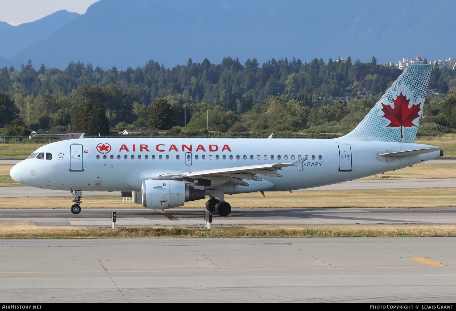 Aircraft Photo of C-GAPY | Airbus A319-114 | Air Canada | AirHistory.net #160404
