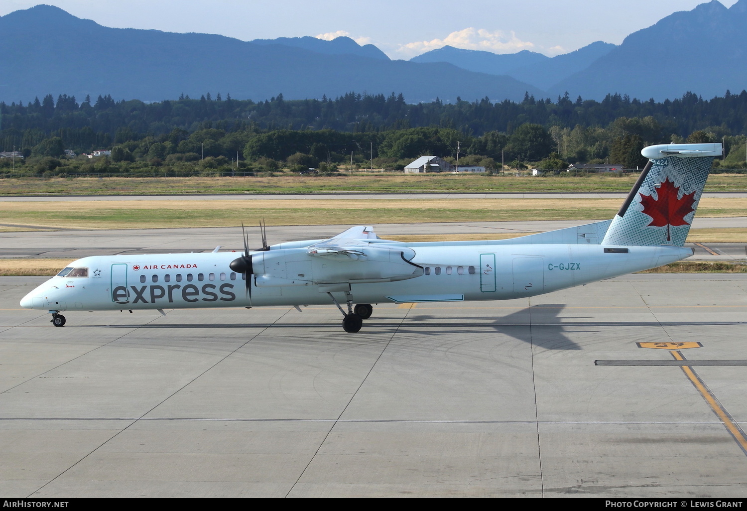 Aircraft Photo of C-GJZX | Bombardier DHC-8-402 Dash 8 | Air Canada Express | AirHistory.net #160412