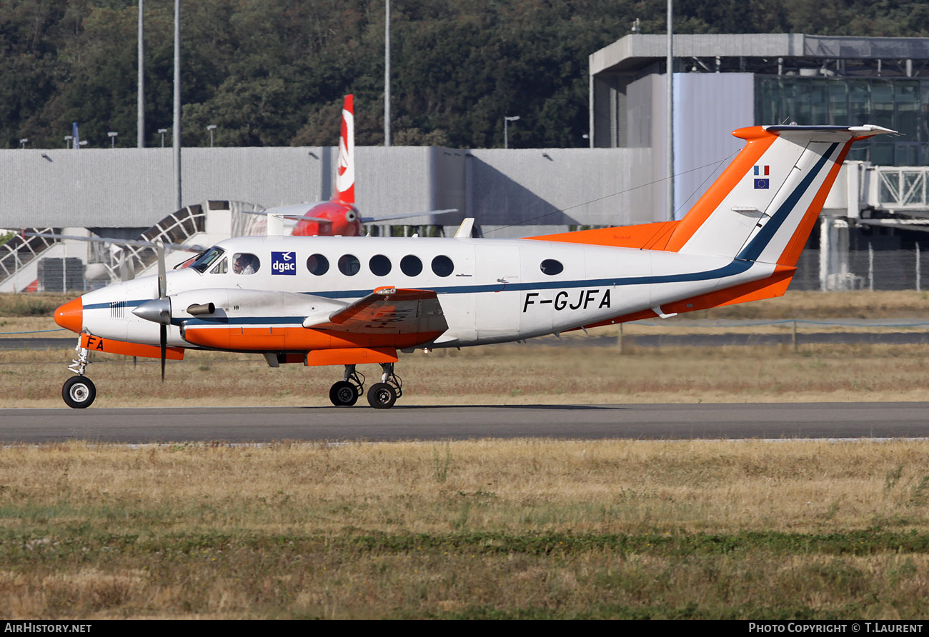 Aircraft Photo of F-GJFA | Beech B200 Super King Air | DGAC - Direction Générale de l'Aviation Civile | AirHistory.net #160624