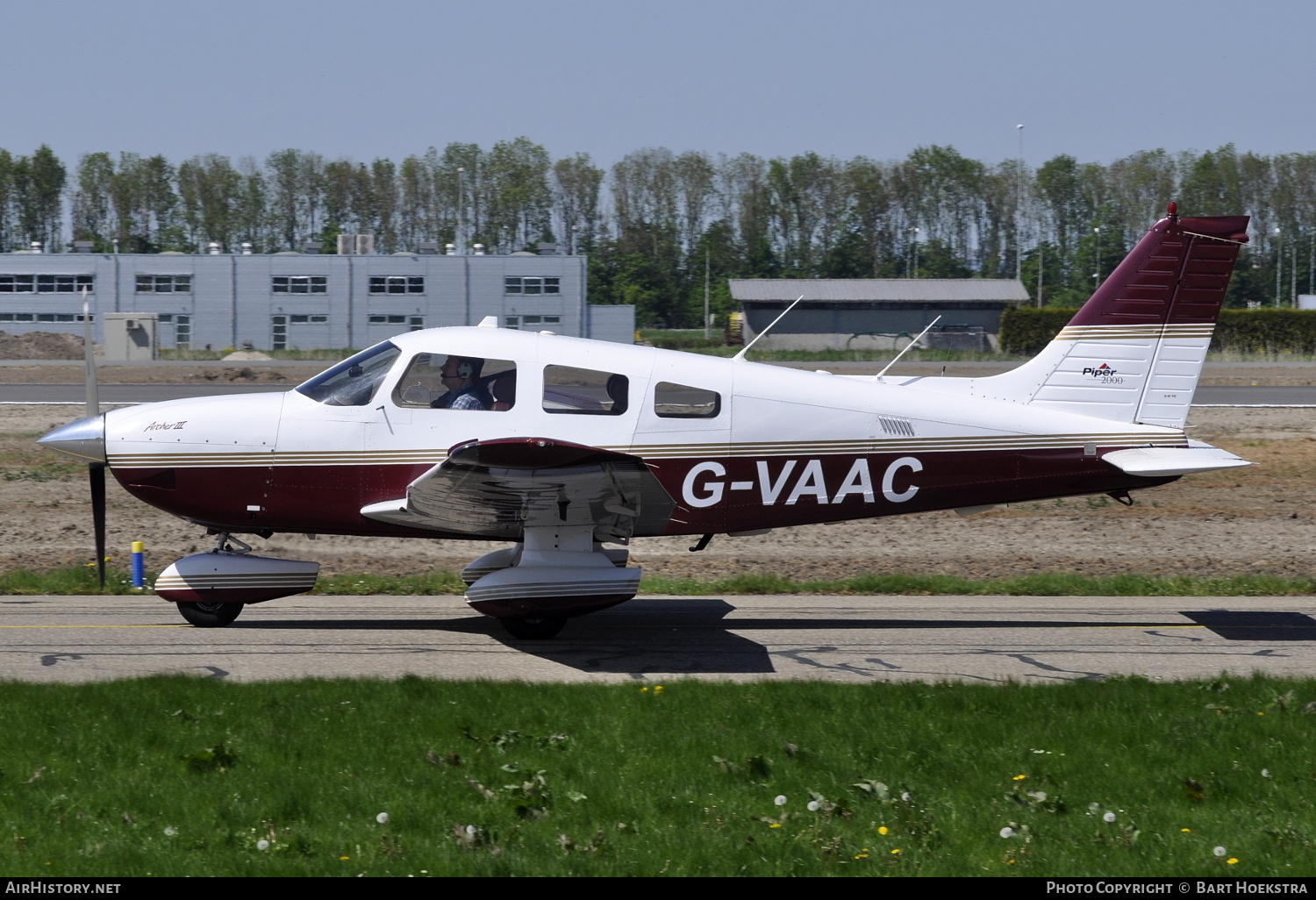 Aircraft Photo of G-VAAC | Piper PA-28-181 Archer III | AirHistory.net