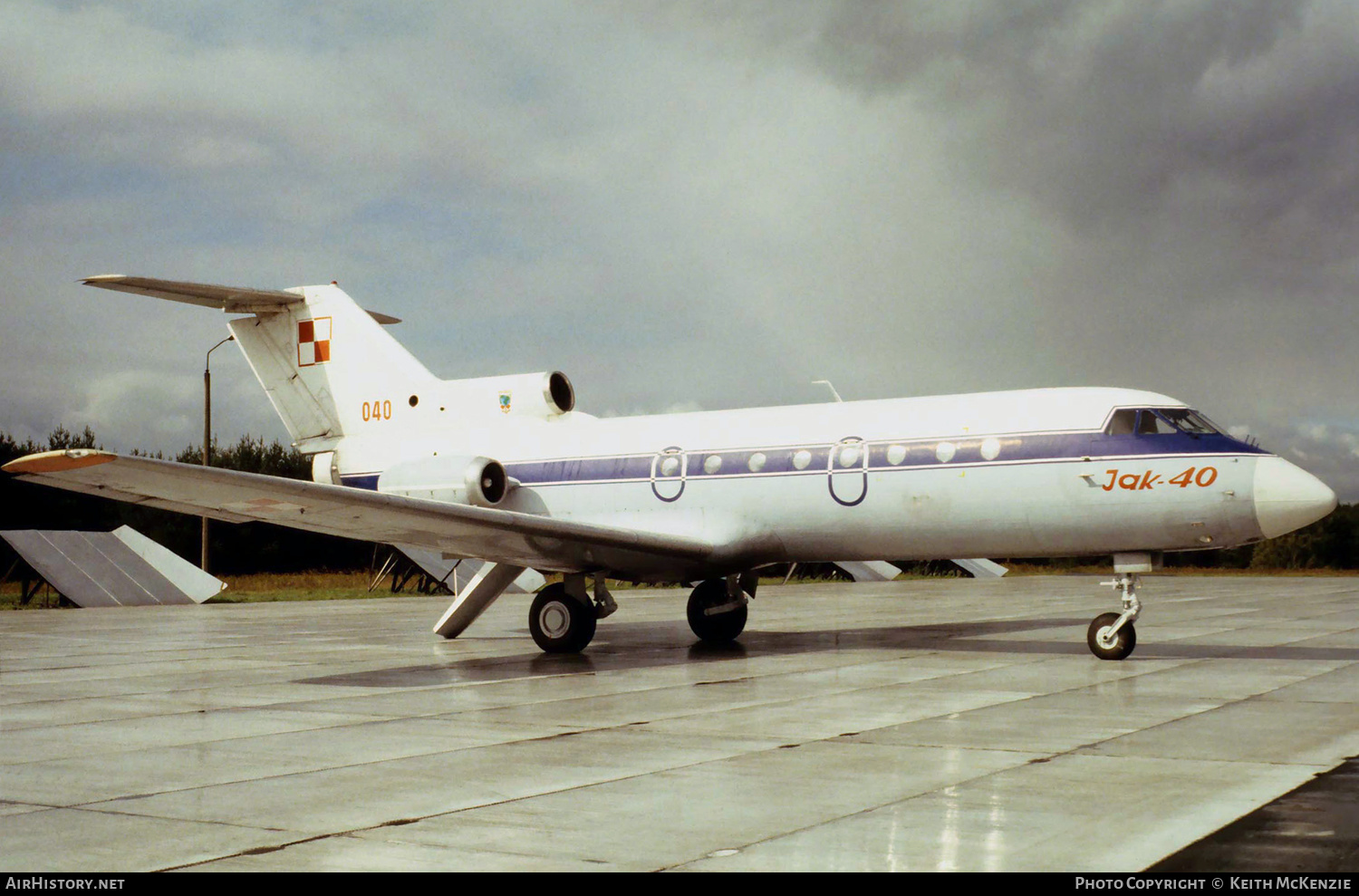 Aircraft Photo of 040 | Yakovlev Yak-40 | Poland - Air Force | AirHistory.net #160919