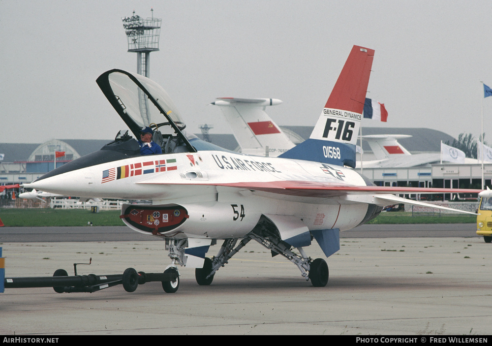 Aircraft Photo of 72-1568 / 01568 | General Dynamics YF-16A Fighting Falcon | USA - Air Force | AirHistory.net #160953