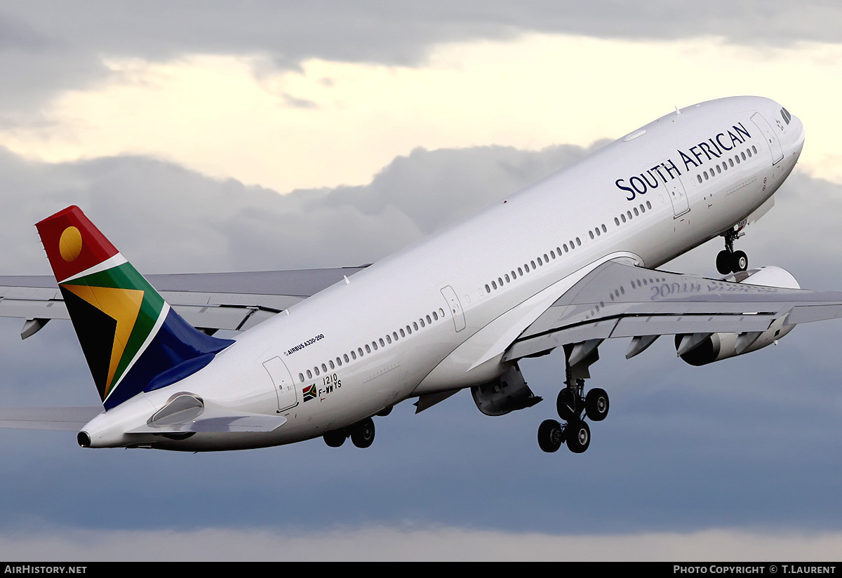 Aircraft Photo of F-WWYS | Airbus A330-243 | South African Airways | AirHistory.net #161086